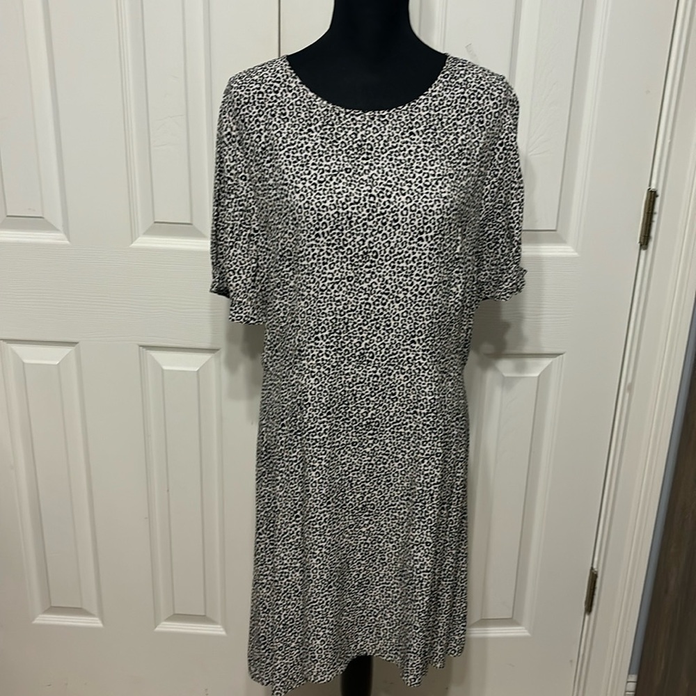 BP Ruffle Sleeve Leopard Print Dress